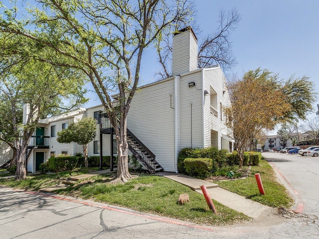 7431 Holly Hill Dr APT 210 Dallas, TX 75231  | Condominium