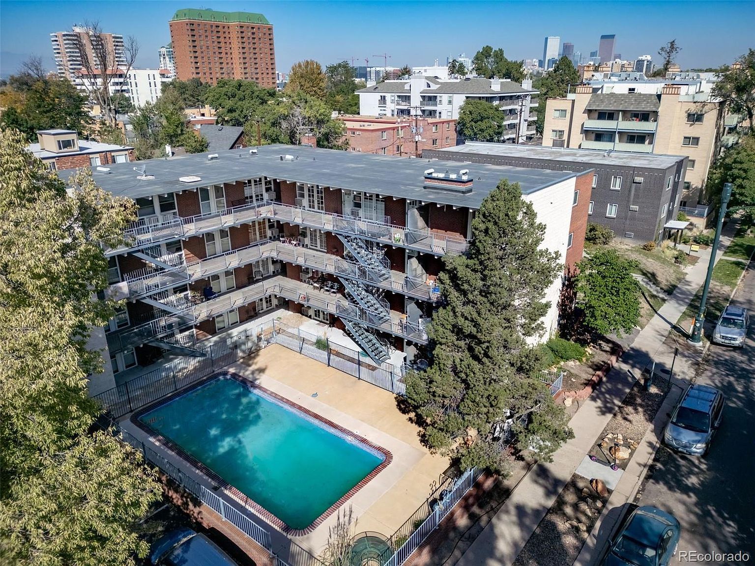 33 N Corona St APT 205 Denver, CO 80218 - Thumbnail 2