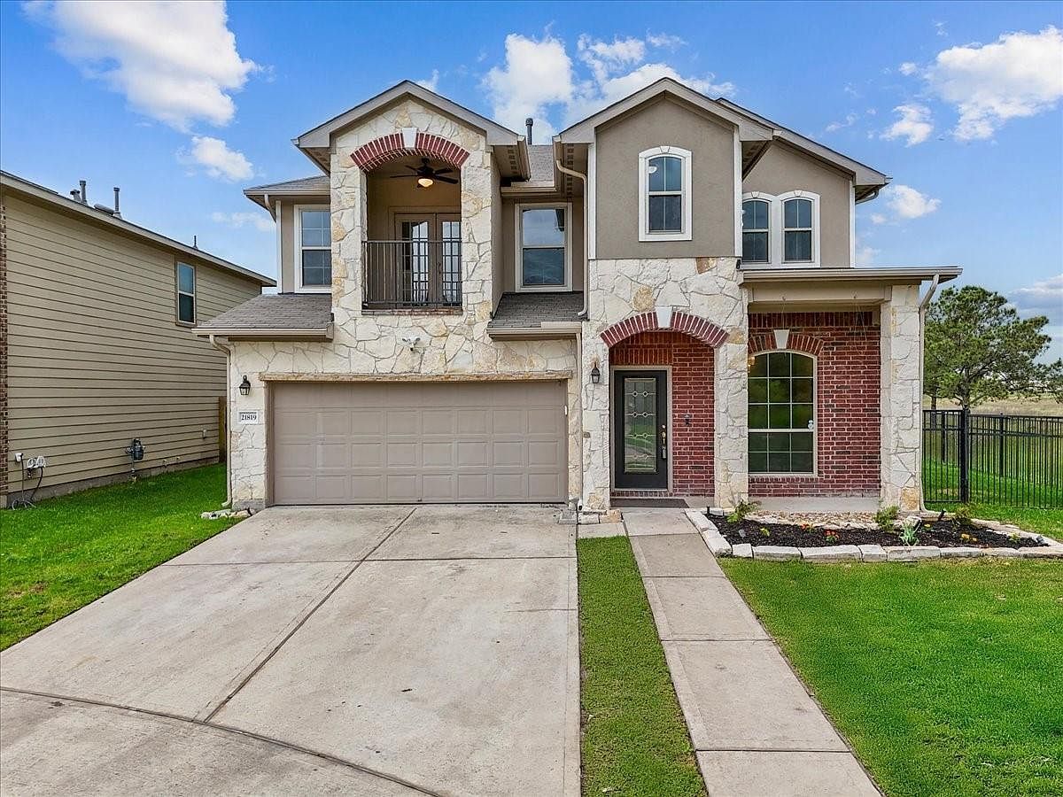 21819 Red Arbor Dr Humble, TX 77338  | Single Family