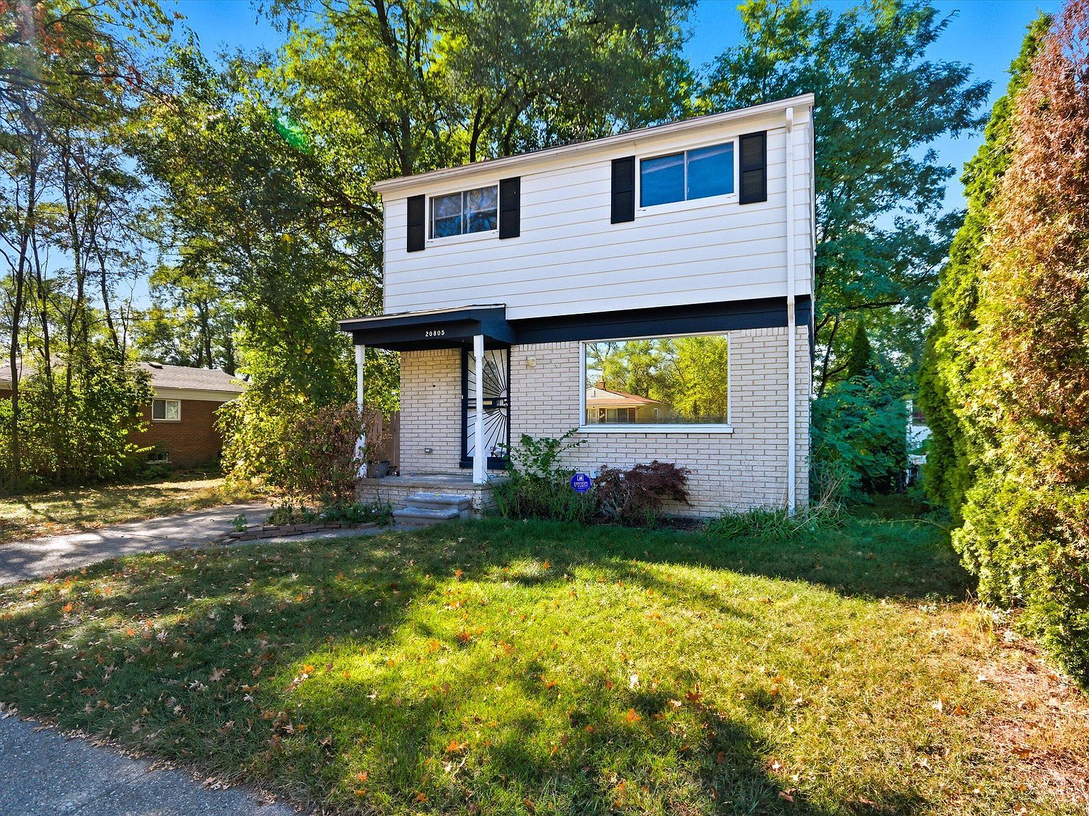 20805 Bethlawn Blvd Ferndale, MI 48220 - Thumbnail 2