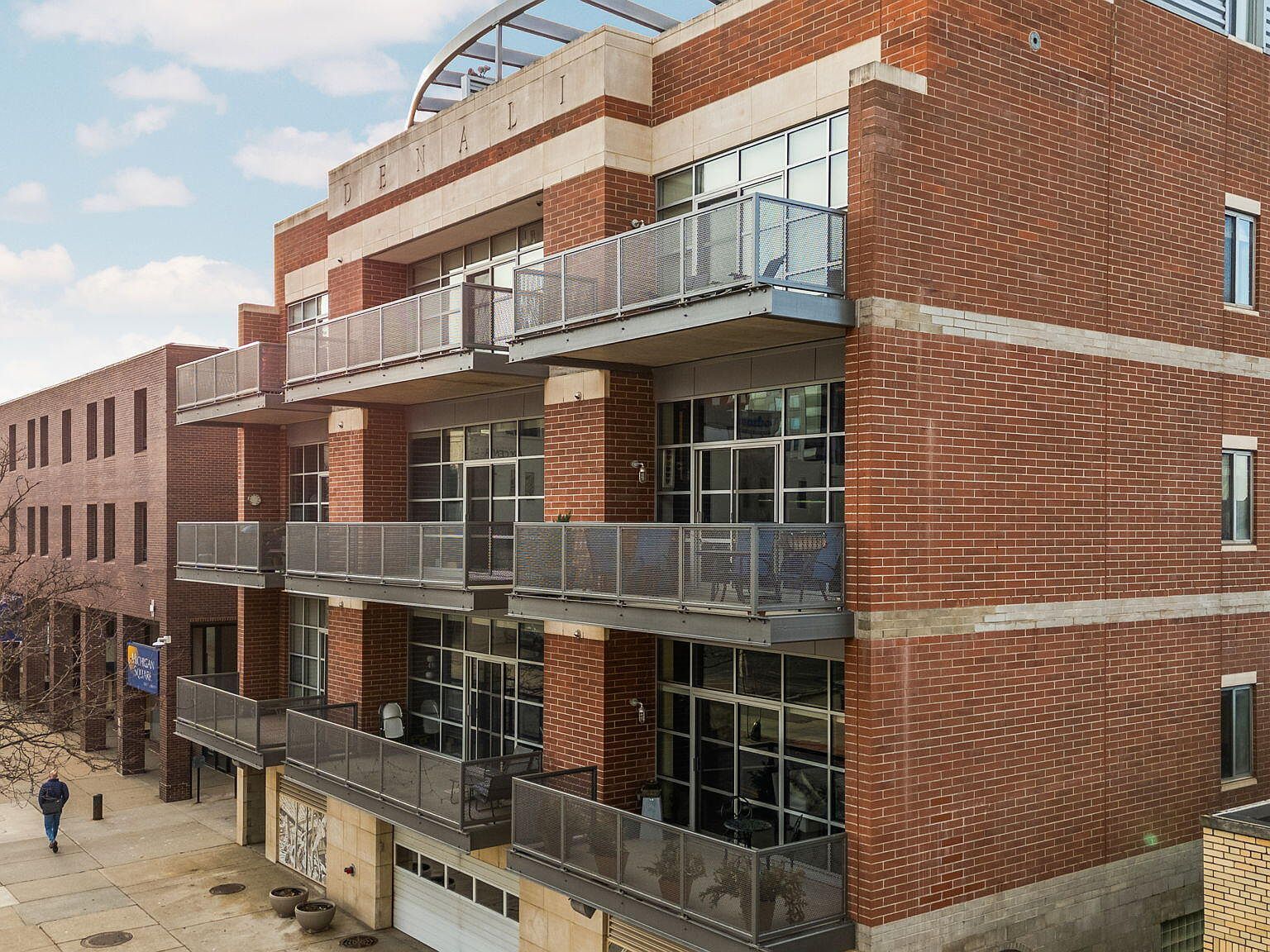 322 E Liberty St APT 16 & 17 Ann Arbor, MI 48104 - Thumbnail 2