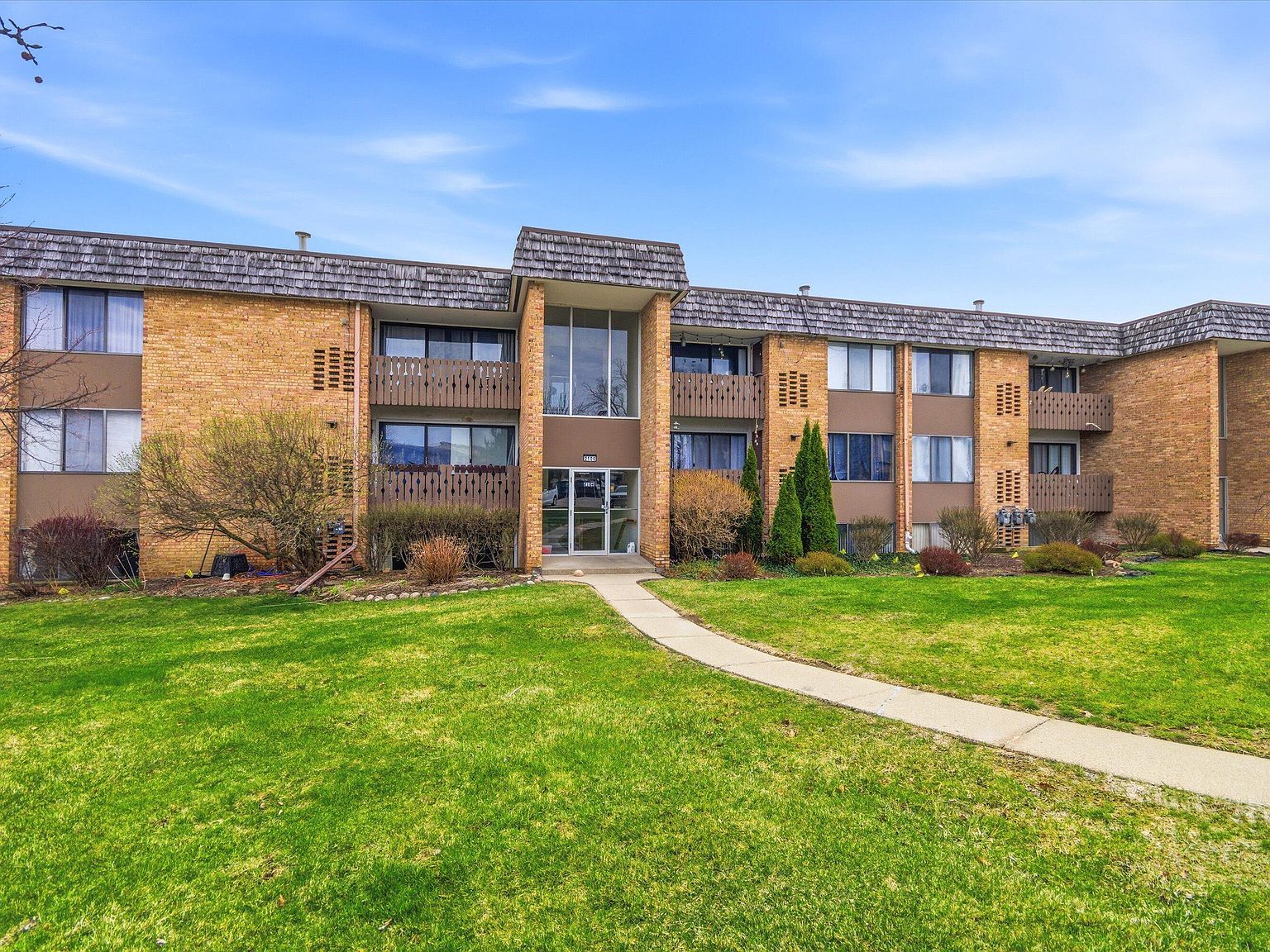 2106 Pauline Blvd APT 201 Ann Arbor, MI 48103  | Condominium