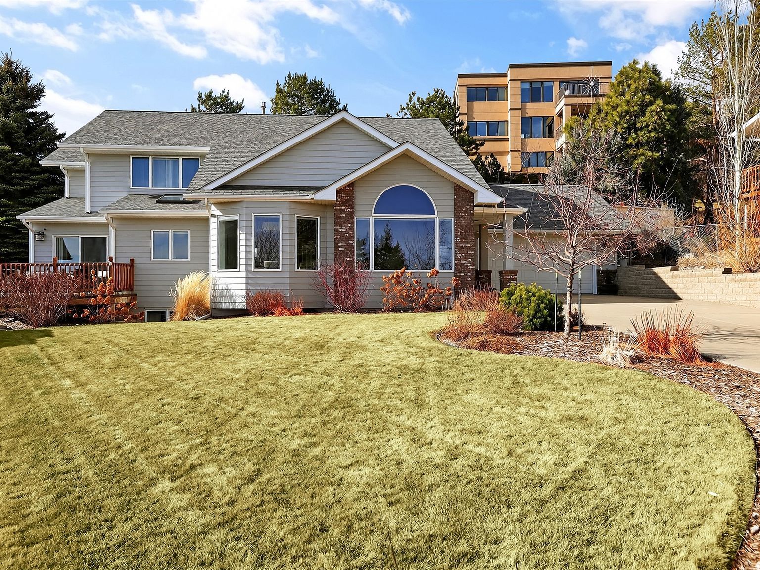 2814 Huckleberry Dr Great Falls, MT 59404 - Thumbnail 2