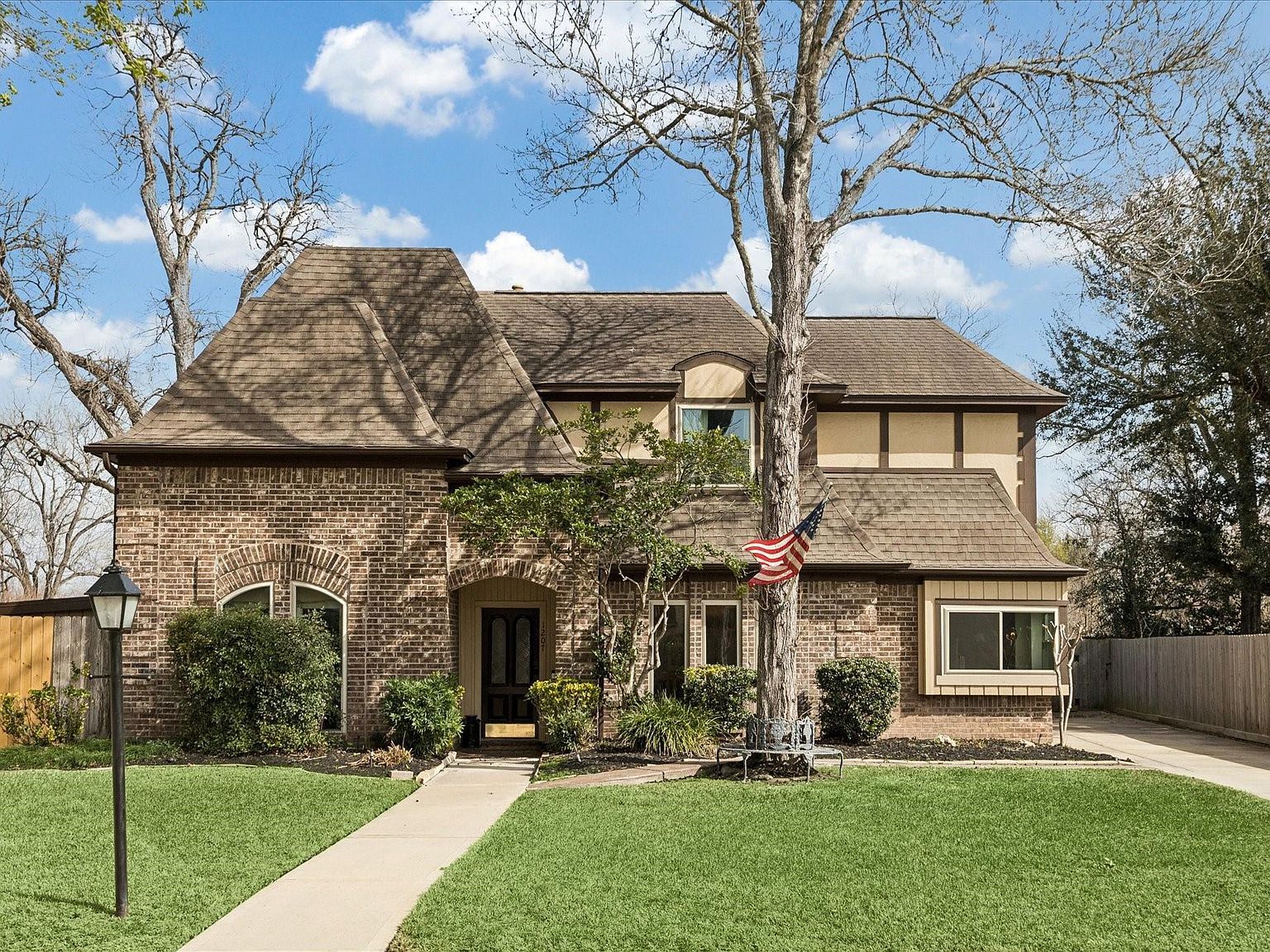 1207 Deerfield Rd Richmond, TX 77406 - Thumbnail 2