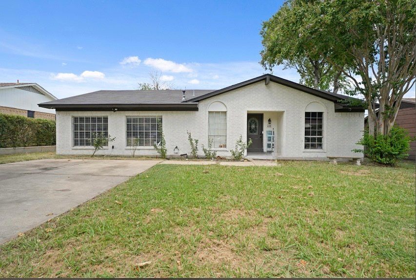 605 Neptune Dr Denton, TX 76209 - Thumbnail 2