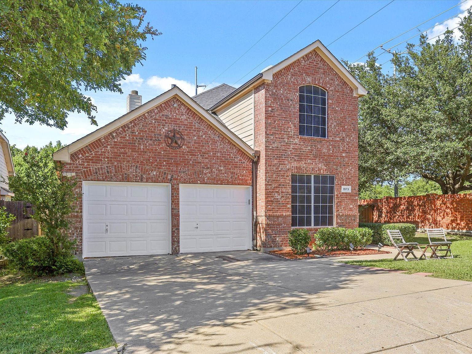1973 Garrison Way Garland, TX 75040 - Thumbnail 2