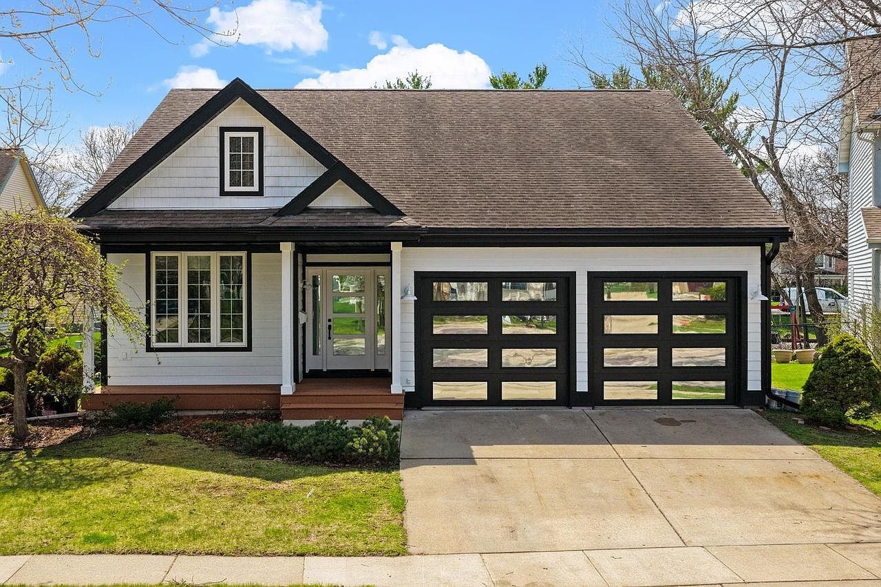 7211 Henry Ct Middleton, WI 53562  | Single Family