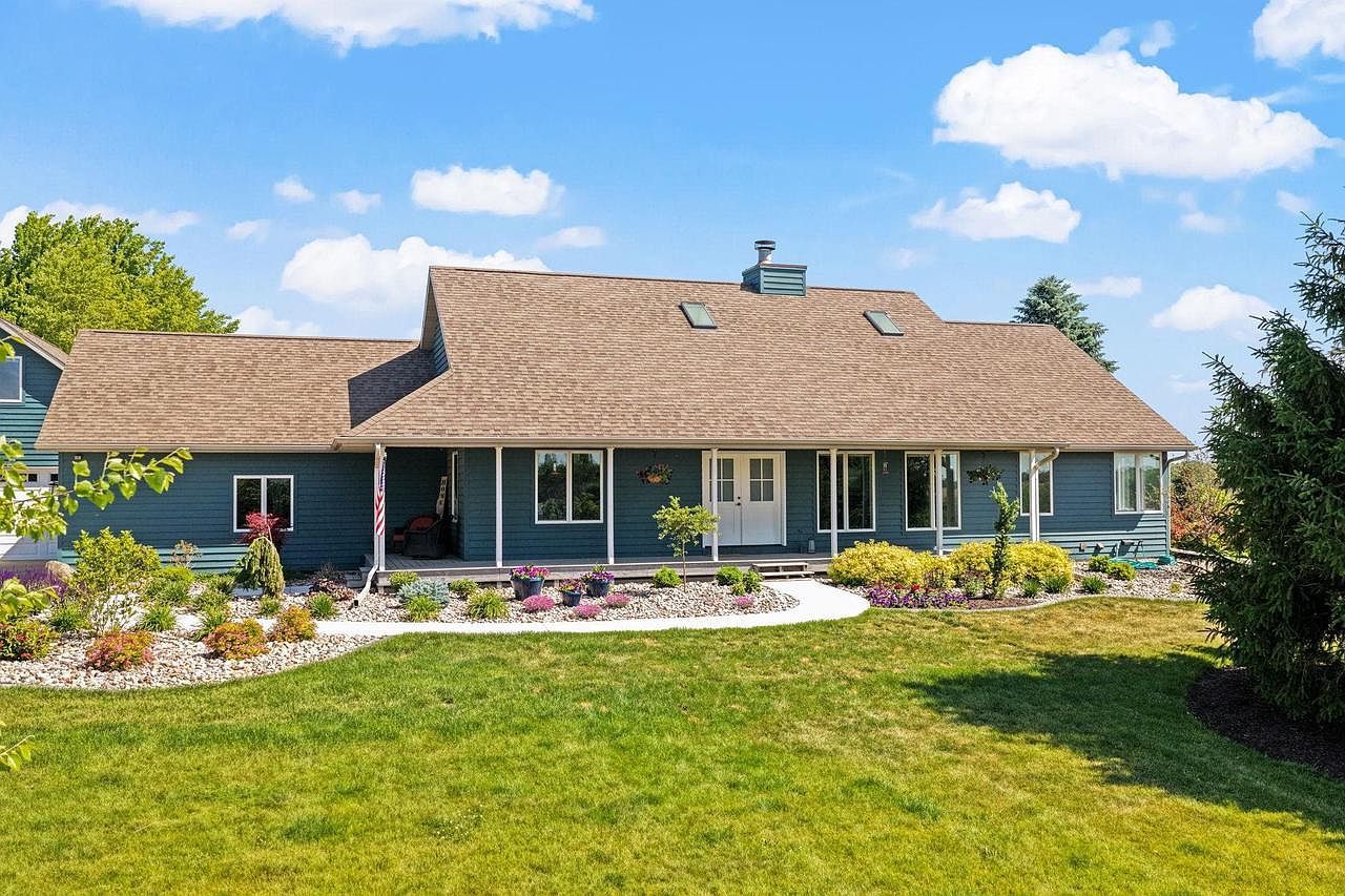 W5490 Timber Ln New Glarus, WI 53574 | Single Family