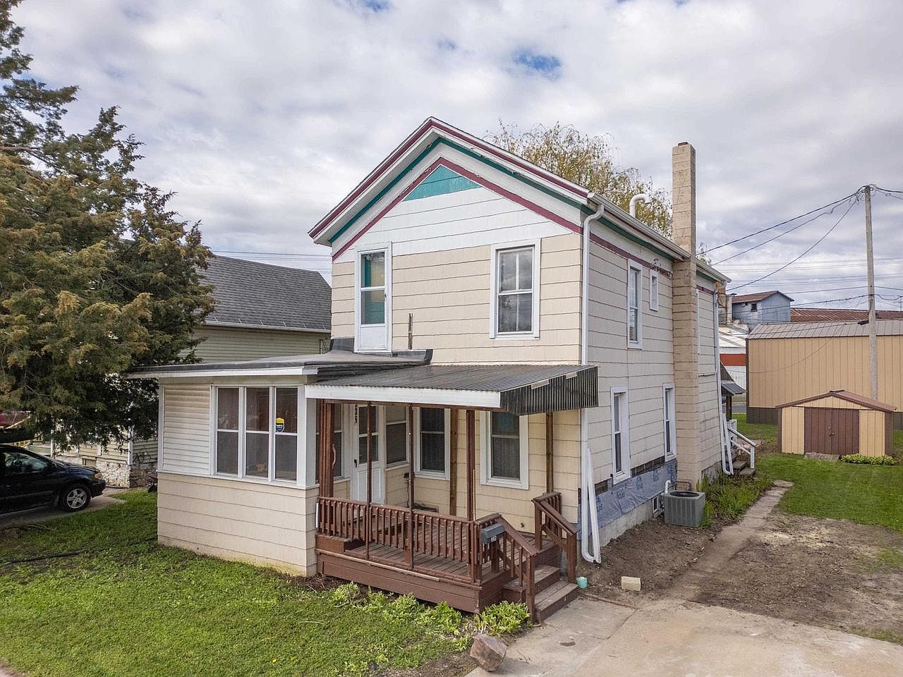 336 S Locust St Reedsburg, WI 53959, 53959