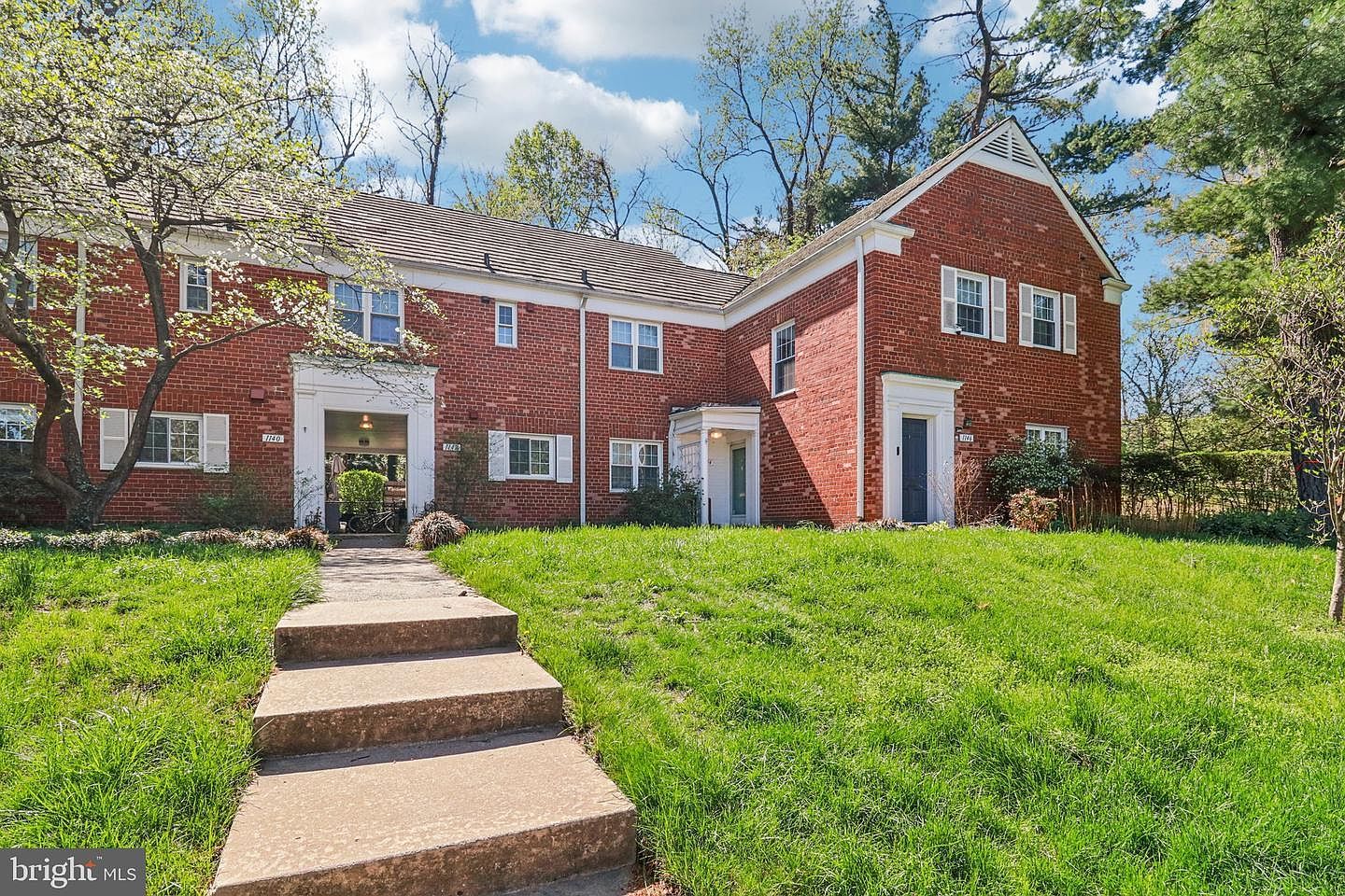 1144 Valley Dr Alexandria, VA 22302 | Condominium