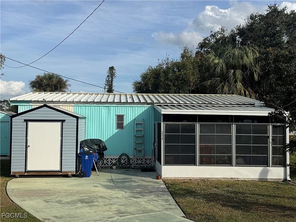 234 Lamplighter Ln North Fort Myers, FL 33917 - Thumbnail 2