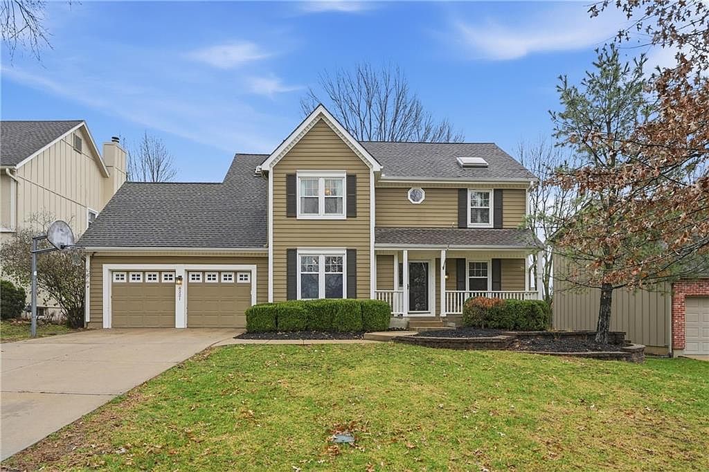 8221 Park St Lenexa, KS 66215 - Thumbnail 2