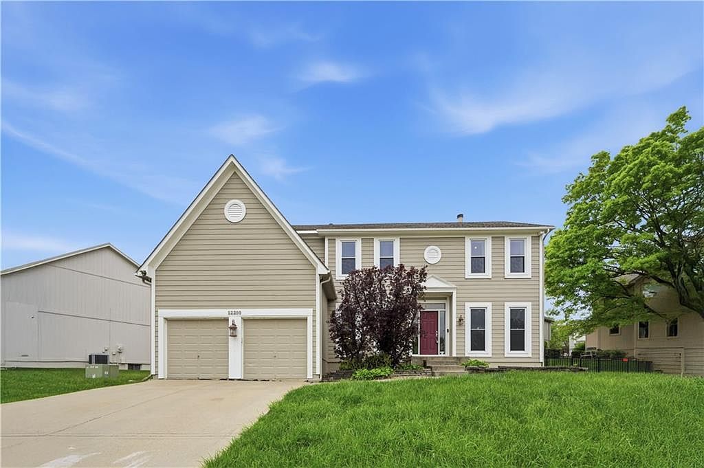12200 Cherry St Kansas City, MO 64145  | Single Family