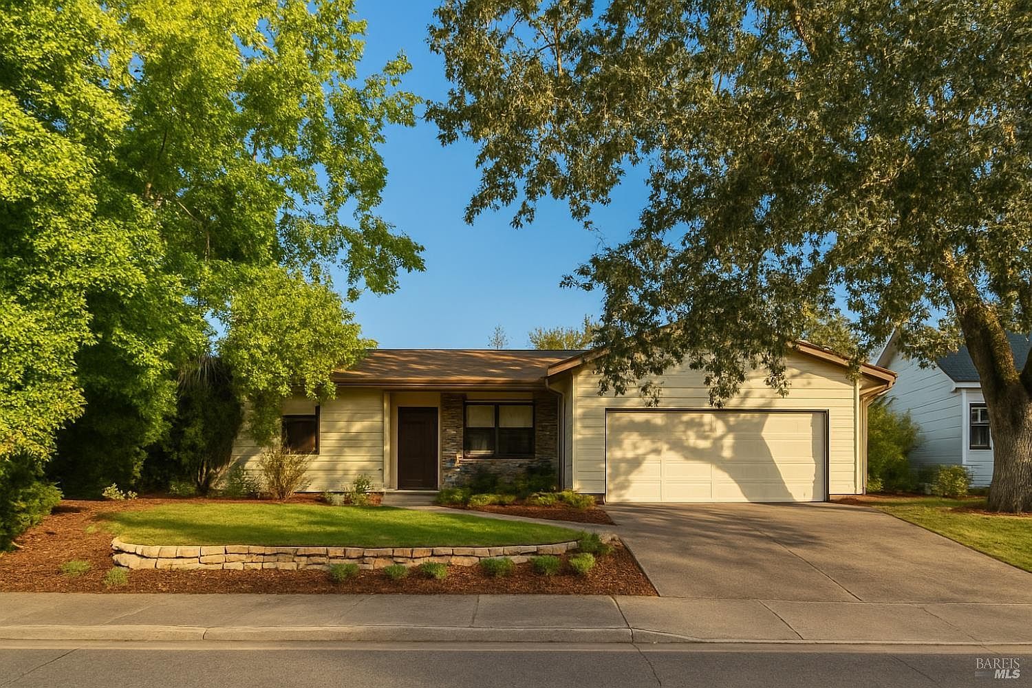 18746 Park Tree Ln Sonoma, CA 95476 | Single Family