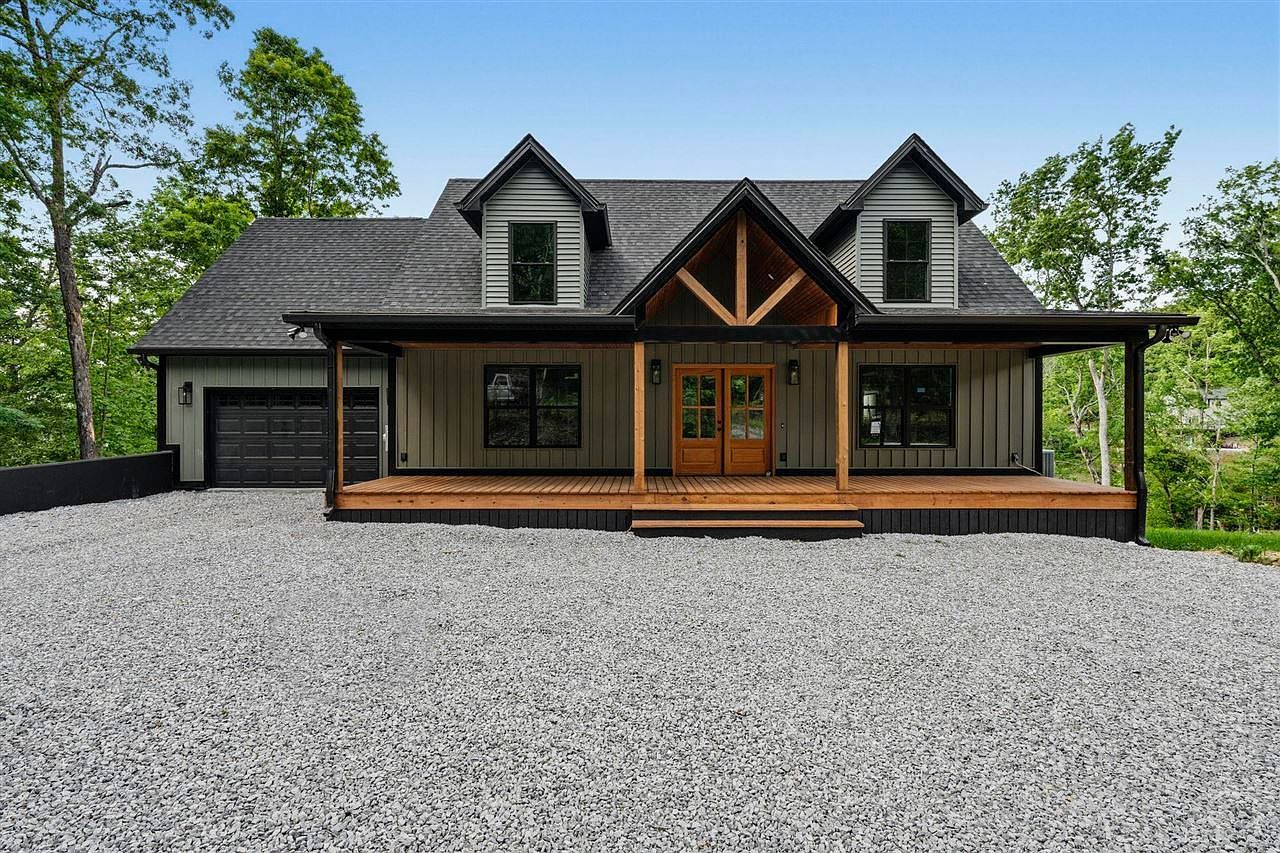 192 Twin Oaks Dr Mammoth Cave, KY 42259 | Single Family