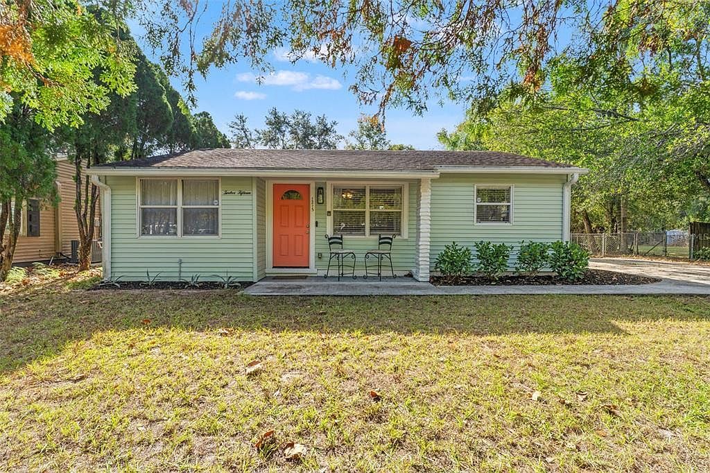 1215 E Lambright St Tampa, FL 33604 - Thumbnail 2
