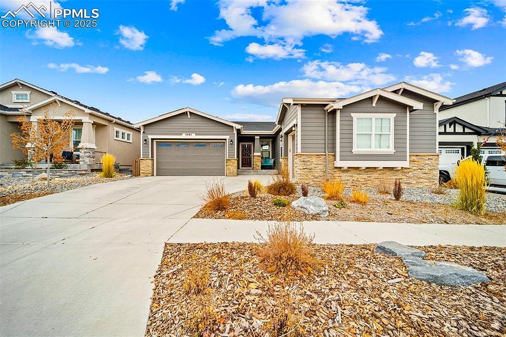 4661 Horse Gulch Loop Colorado Springs, CO 80924 - Thumbnail 2