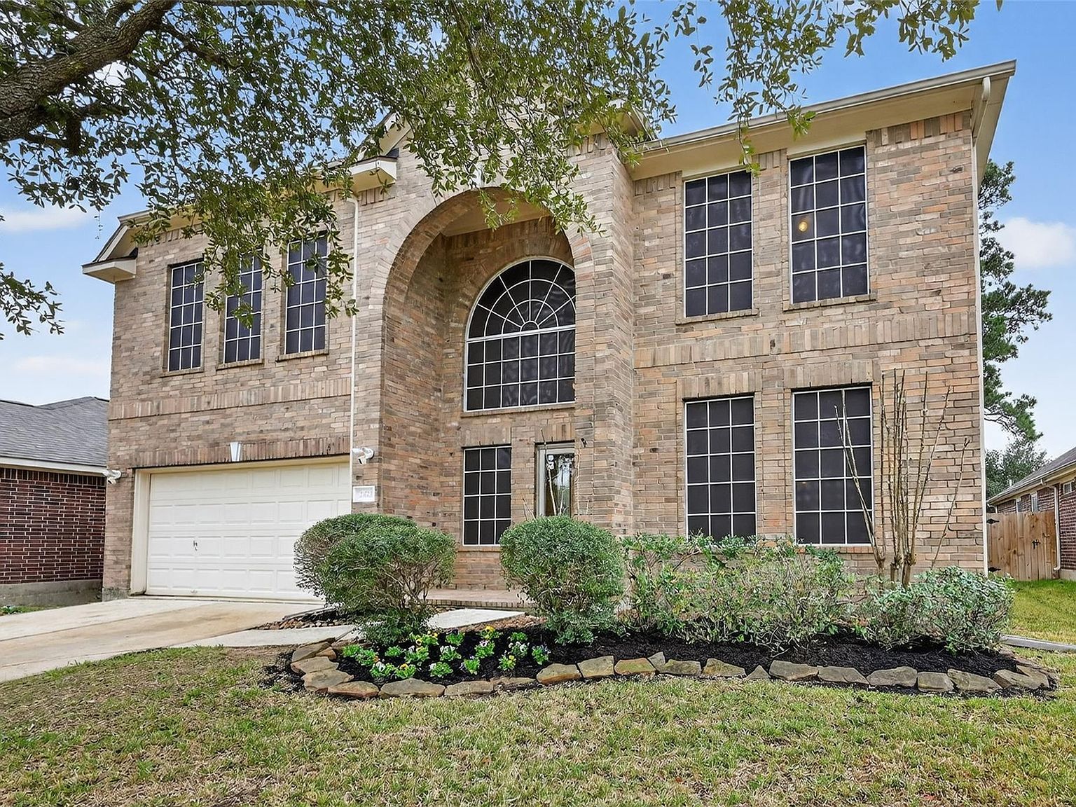 2423 Floral Ridge Dr Spring, TX 77388 - Thumbnail 2