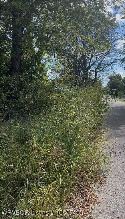 203 Holson Ave Poteau, OK 74953 - Thumbnail 2