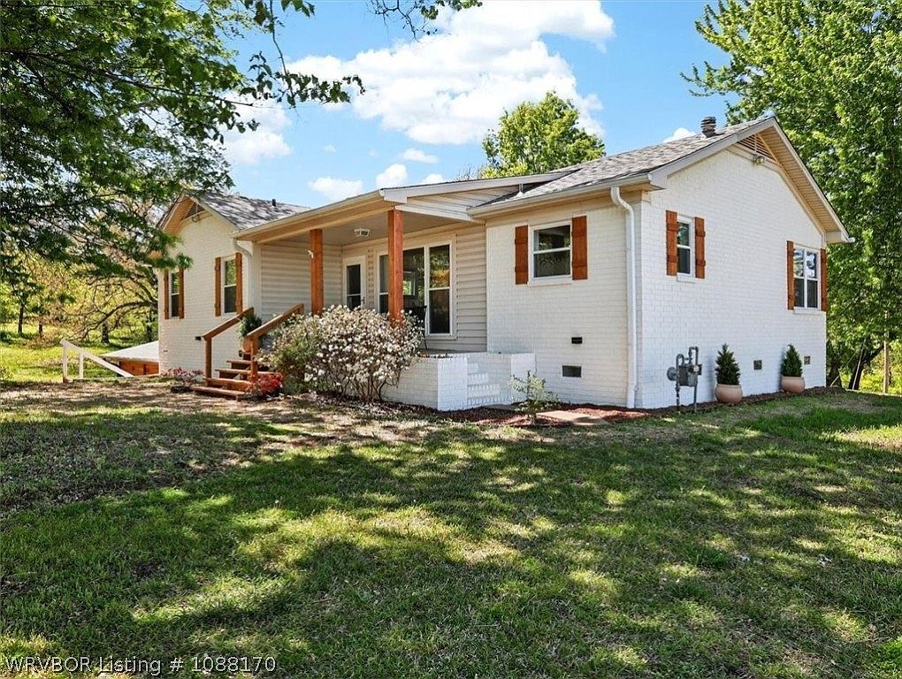 3102 Boone Rd Greenwood, AR 72936  | Single Family