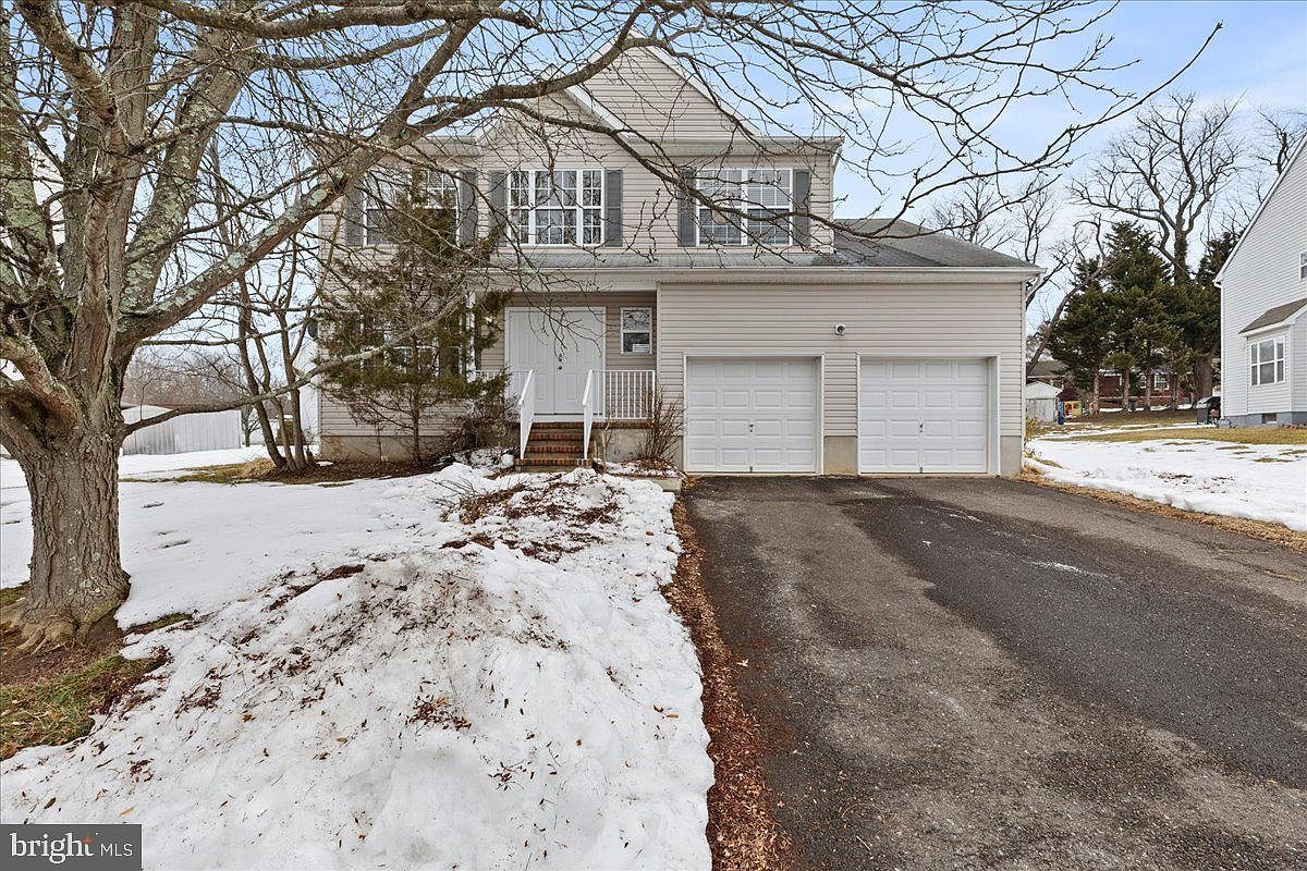 23 Sundew Dr Ewing, NJ 08638 - Thumbnail 2