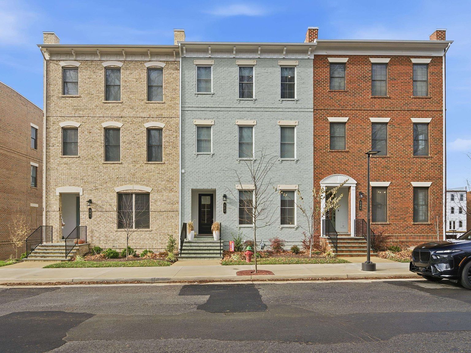 343 Eheart St SW Blacksburg, VA 24060 - Thumbnail 2