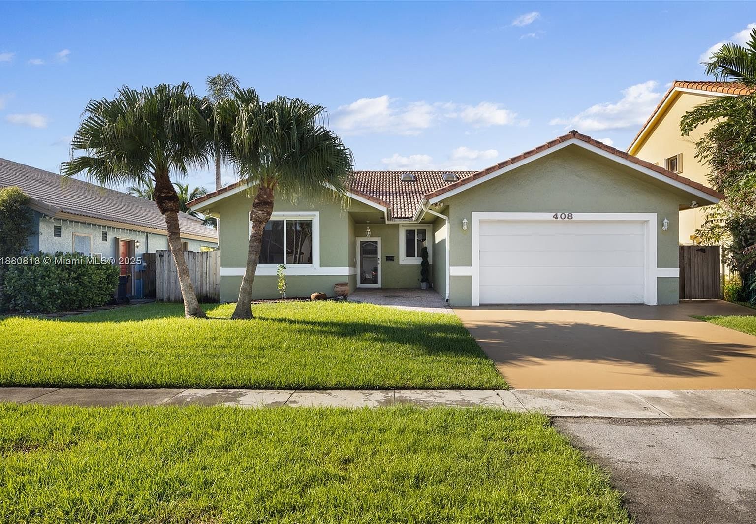 408 SE 6th St Dania, FL 33004 - Thumbnail 2