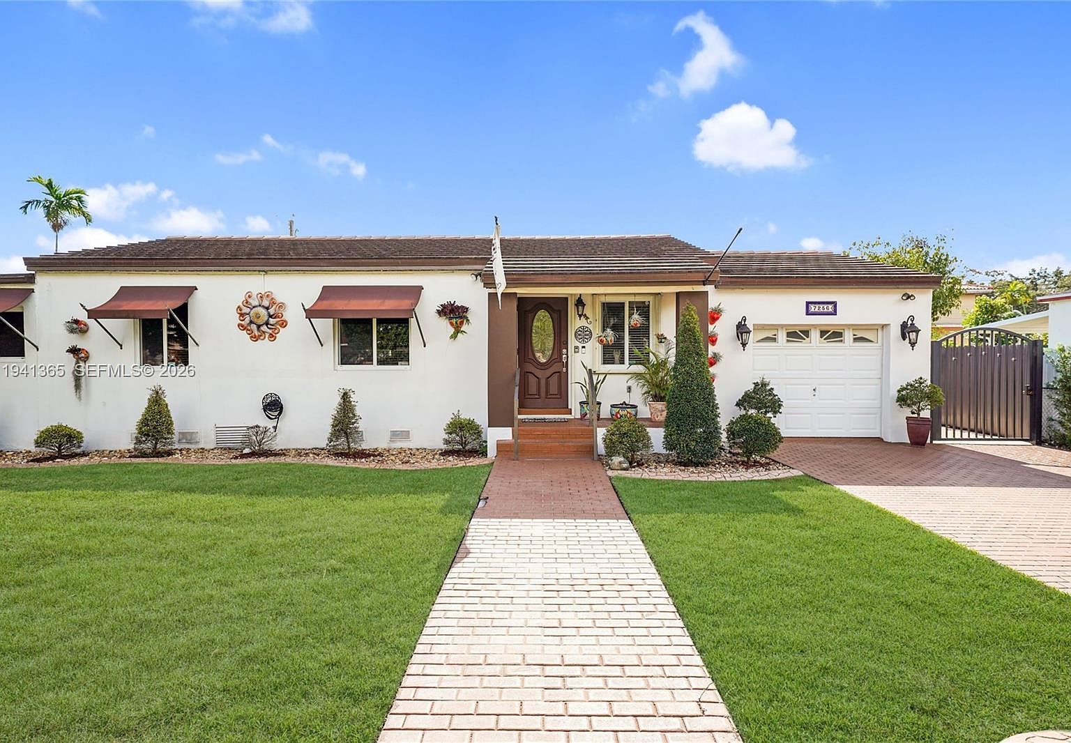 7256 SW 16th St Miami, FL 33155 - Thumbnail 2