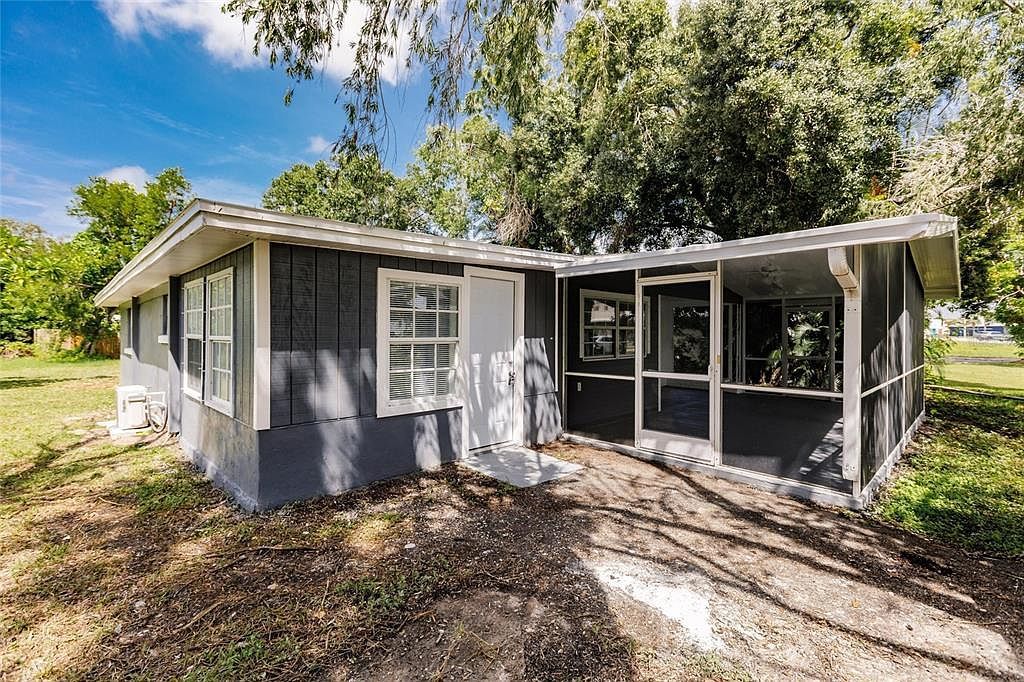 4371 Guard St Punta Gorda, FL 33980 - Thumbnail 2