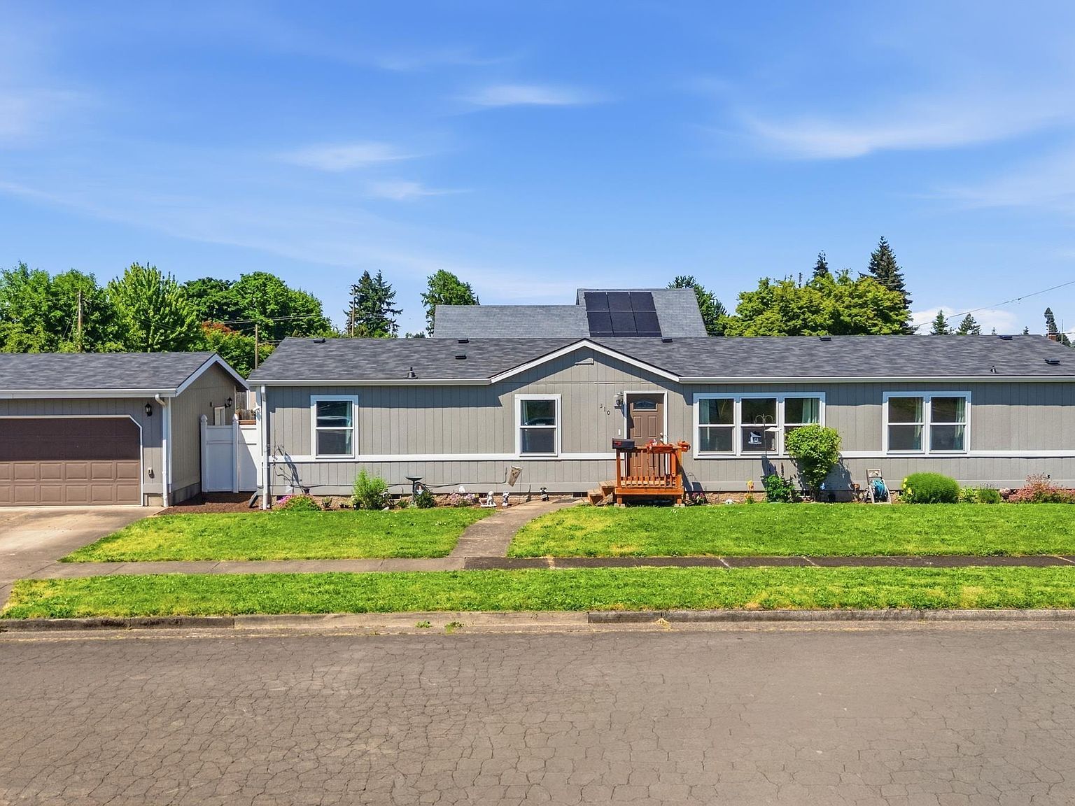 310 W B St Lebanon, OR 97355  | New build