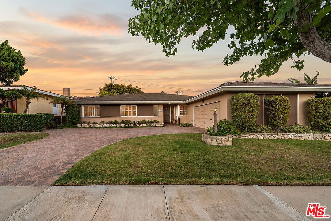 5124 S Corning Ave Los Angeles, CA 90056 - Thumbnail 2