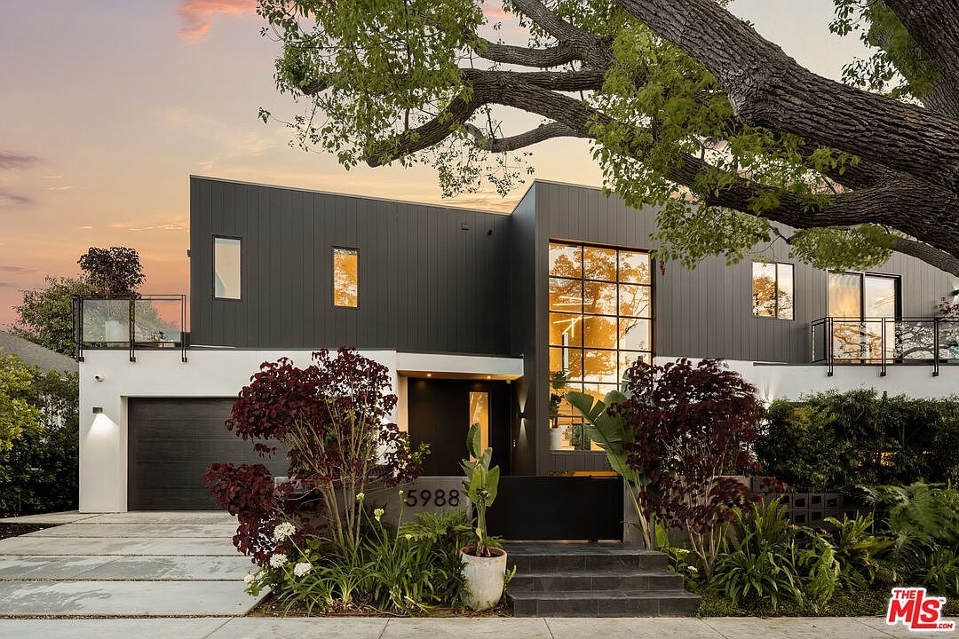 5988 W 76th St Los Angeles, CA 90045 - Thumbnail 2