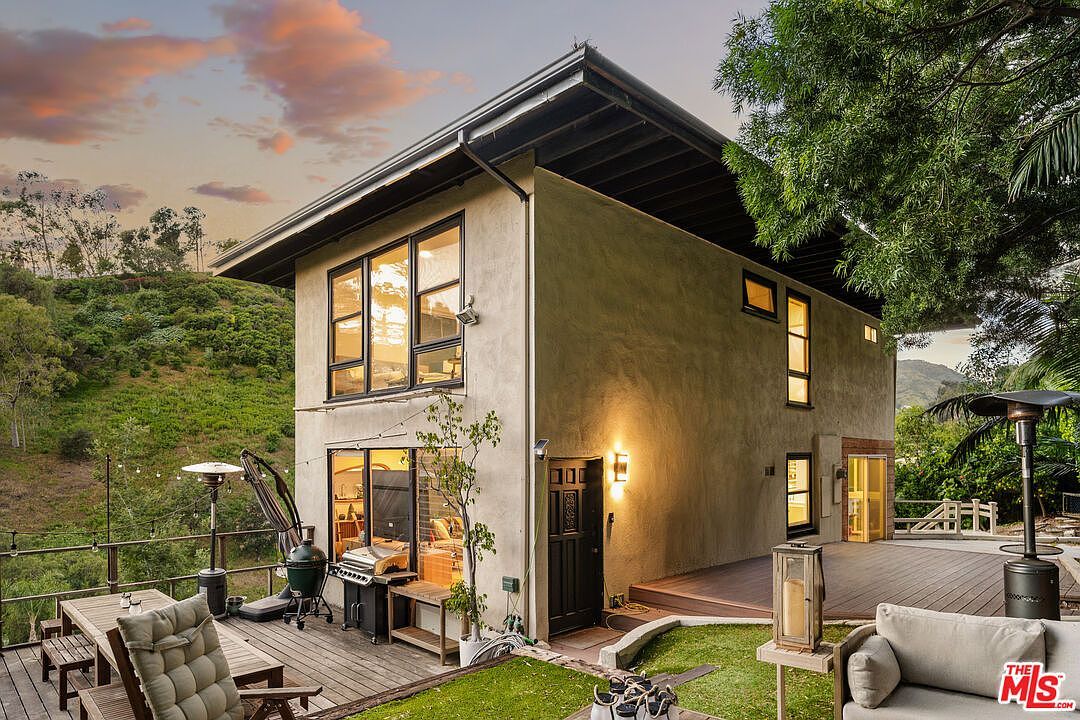 1311 Braeridge Dr Beverly Hills, CA 90210 - Thumbnail 2