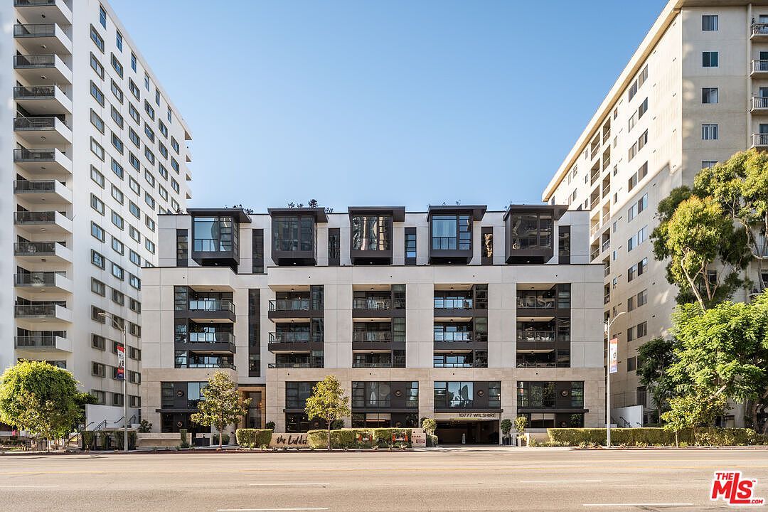 10777 Wilshire Blvd Unit 201 Los Angeles, CA 90024, 90024