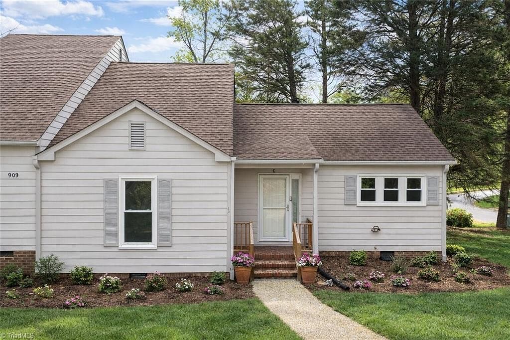 909 Chatfield Dr APT C Jamestown, NC 27282  | New build