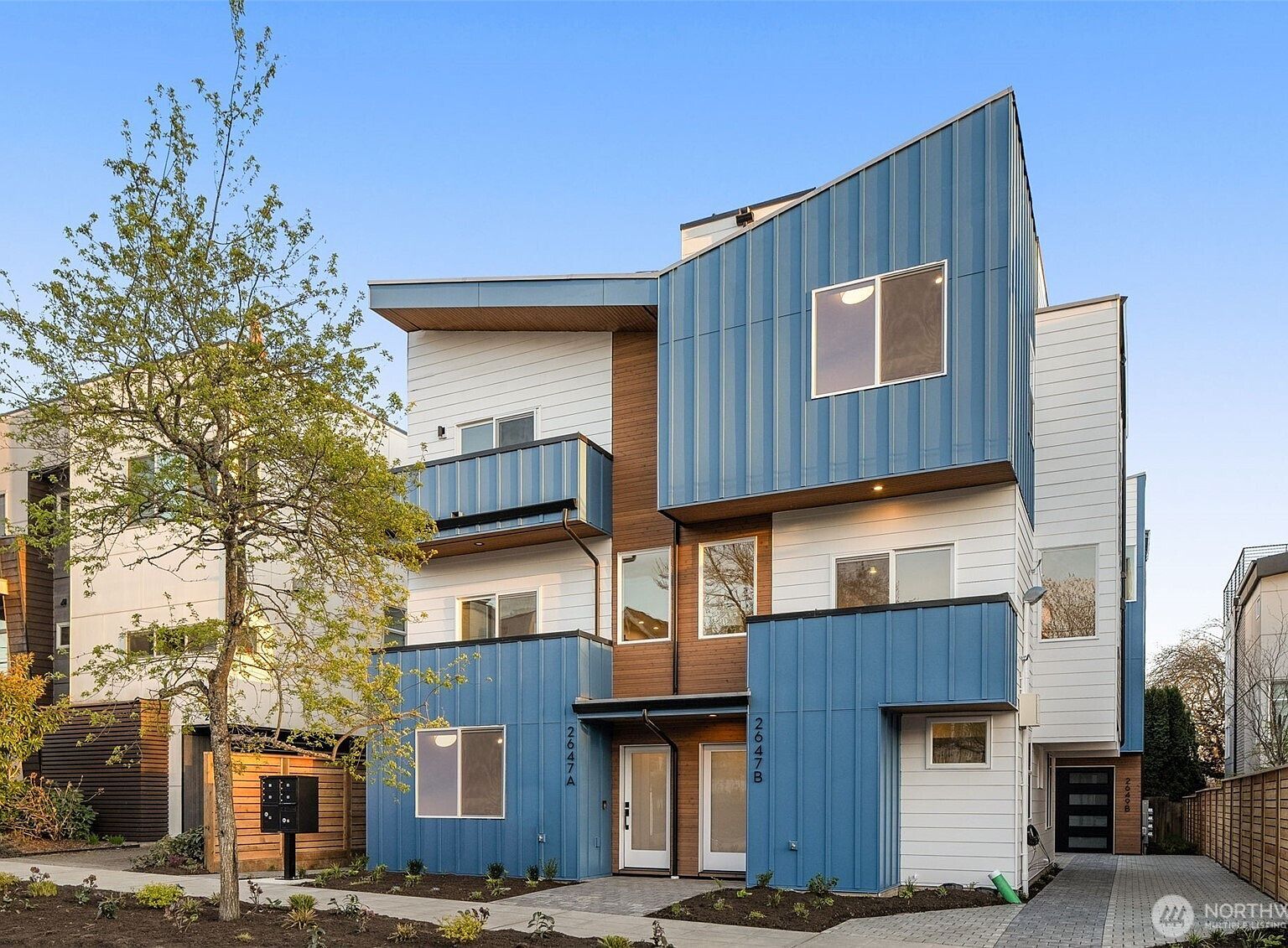 2649 A NW #63 Seattle, WA 98107, 98107