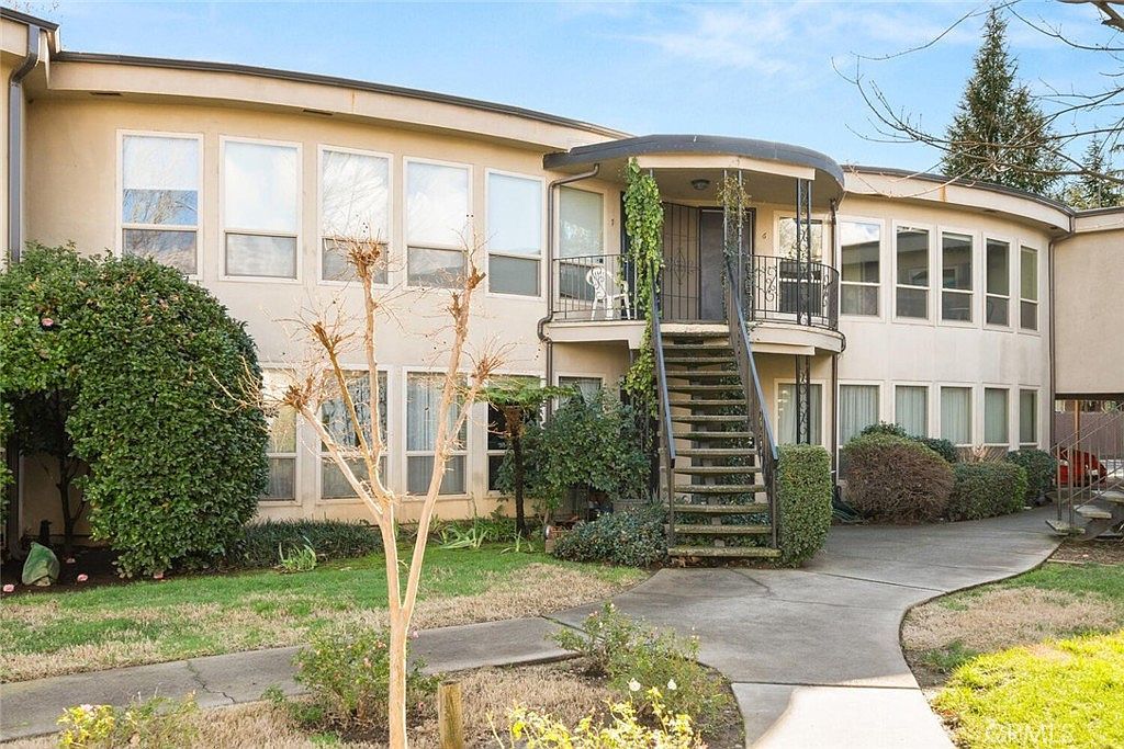 30 Plaza Way APT 6 Chico, CA 95926 - Thumbnail 2