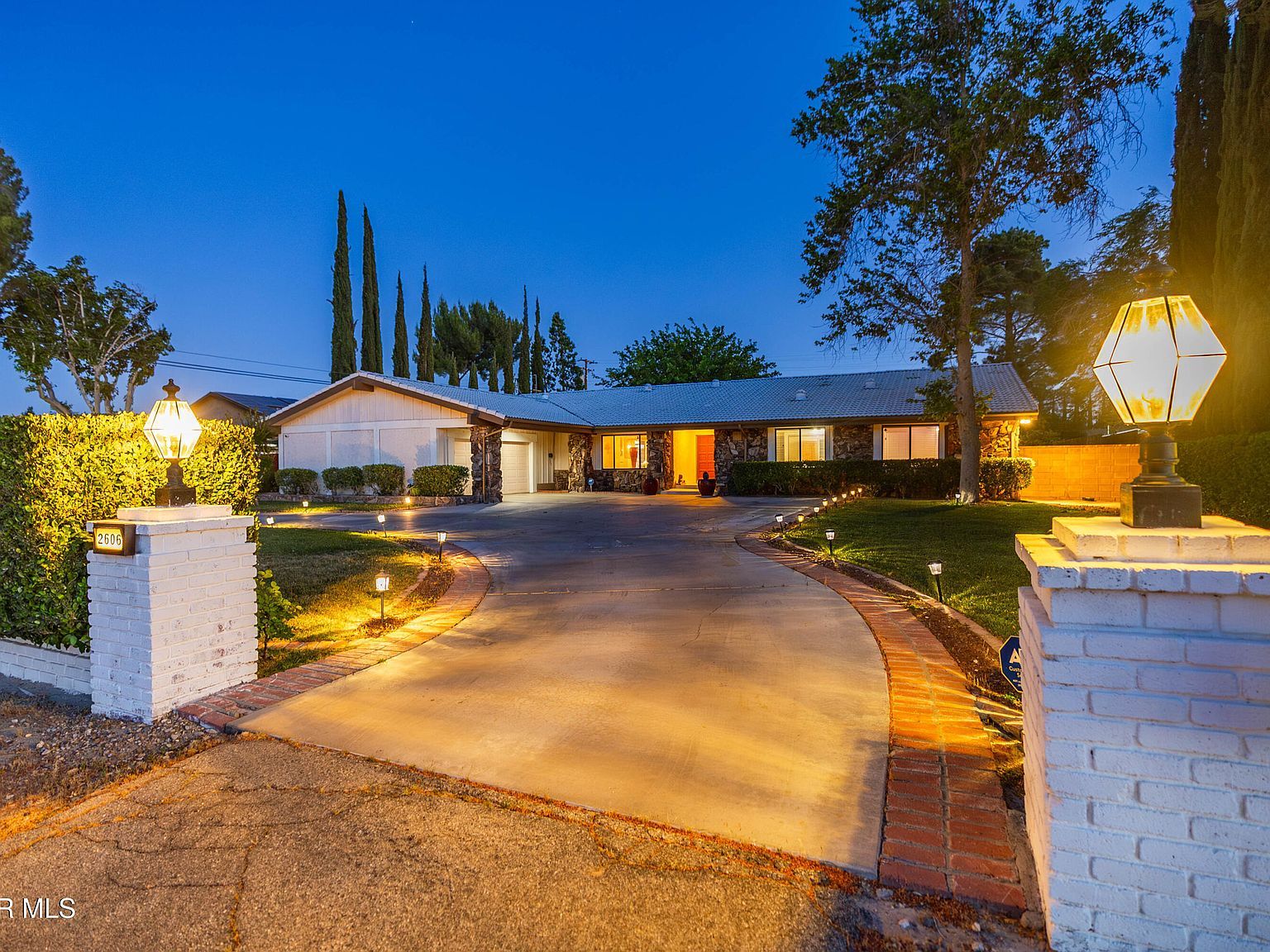 2606 W Avenue J14 Lancaster, CA 93536, 93536