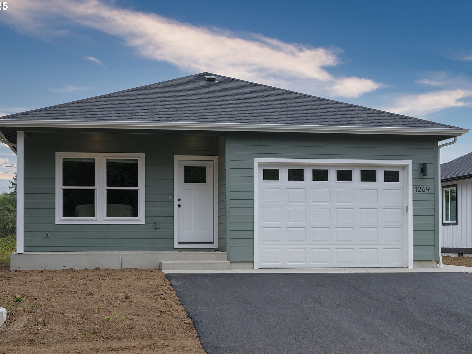 1269 Avenue D Seaside, OR 97138 - Thumbnail 2