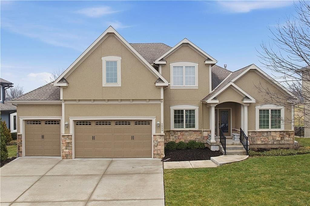 1559 Brompton Ln Raymore, MO 64083 - Thumbnail 2