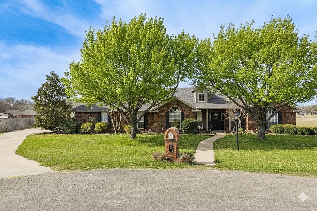 9 Maree Ct Waxahachie, TX 75165 - Thumbnail 2