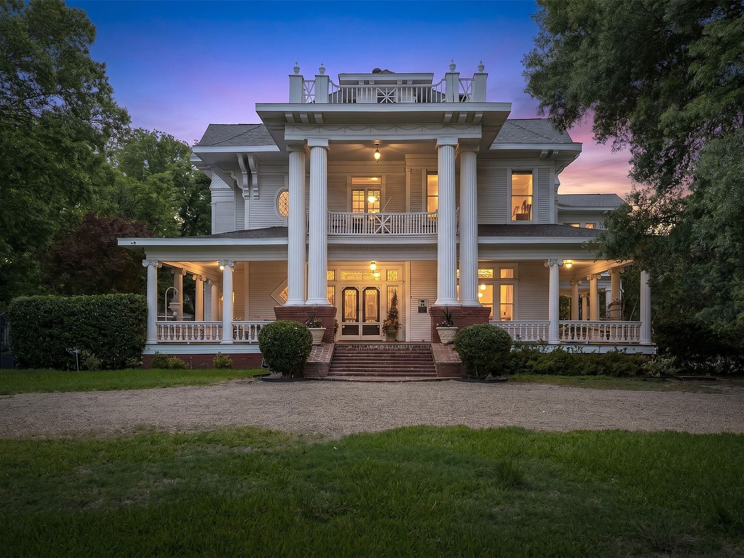 400 W Denton St Ennis, TX 75119, 75119