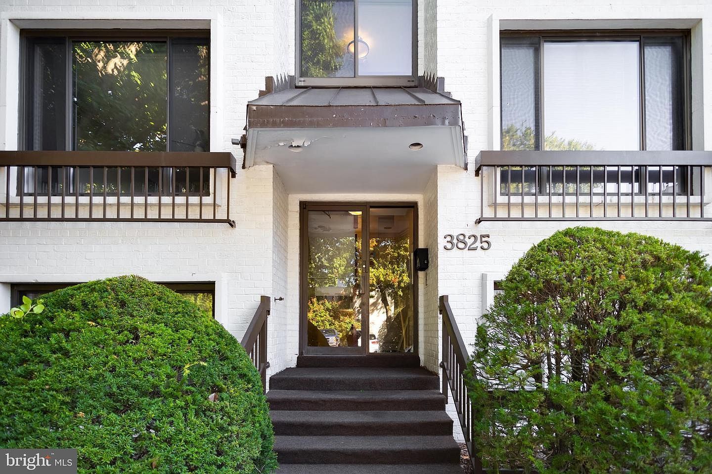 3825 Davis Pl NW APT 103 Washington, DC 20007 - Thumbnail 2