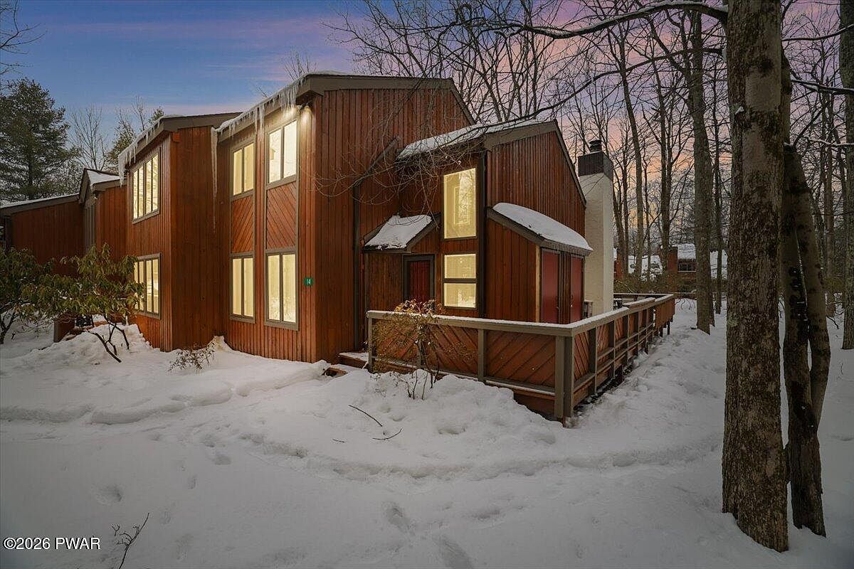 14 Finch Grv Lake Harmony, PA 18624 - Thumbnail 2