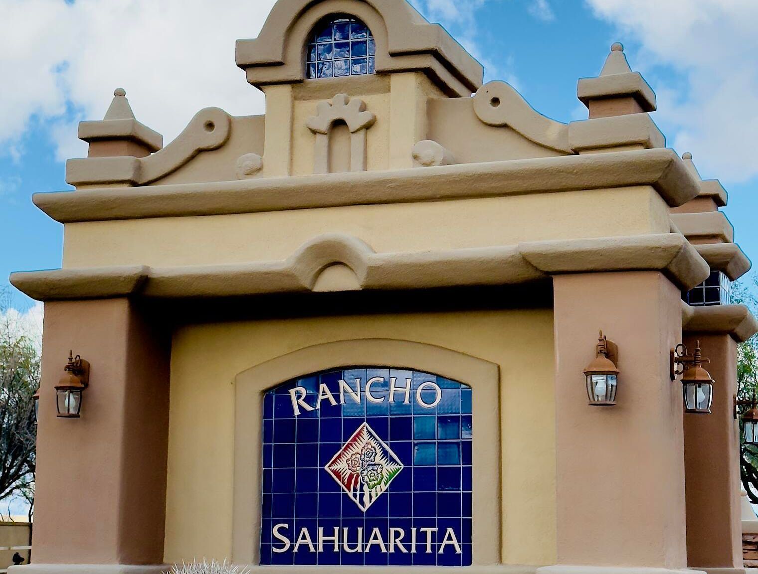 242 E Placita Haciendas Del Lago #14 Sahuarita, AZ 85629 - Thumbnail 2