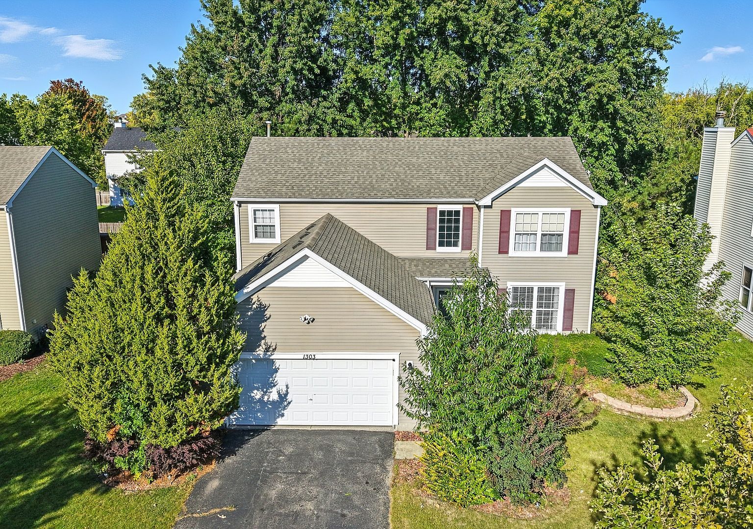 1303 Bridgehampton Dr Plainfield, IL 60586 - Thumbnail 2