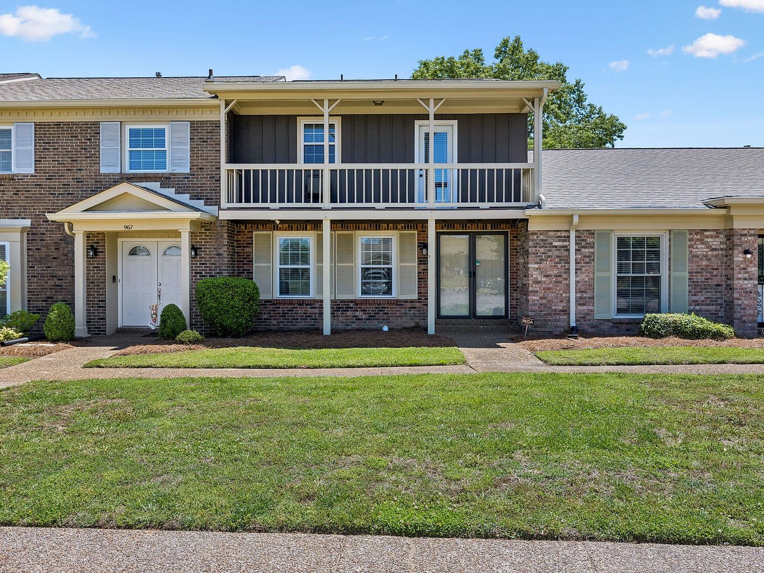 968 Todd Preis Dr Nashville, TN 37221, 37221