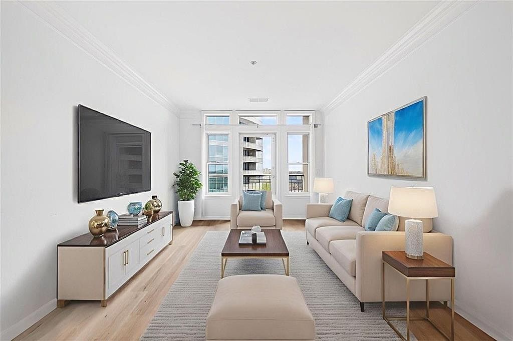 3334 Peachtree Rd NE APT 905 Atlanta, GA 30326 - Thumbnail 2