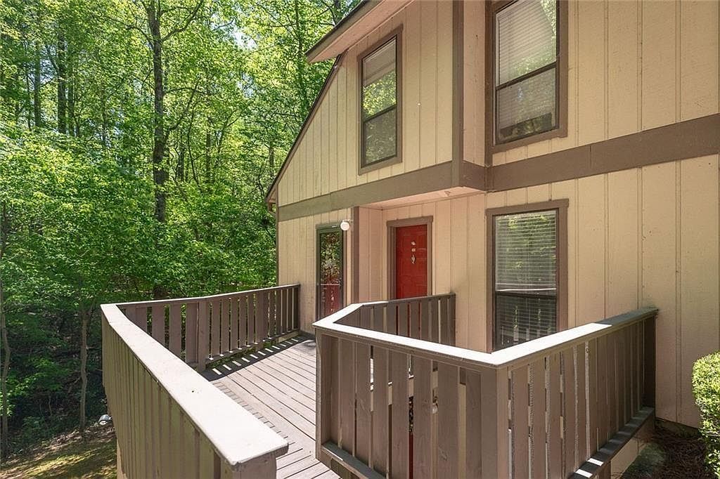 703 Woodcliff Dr Sandy Springs, GA 30350, 30350