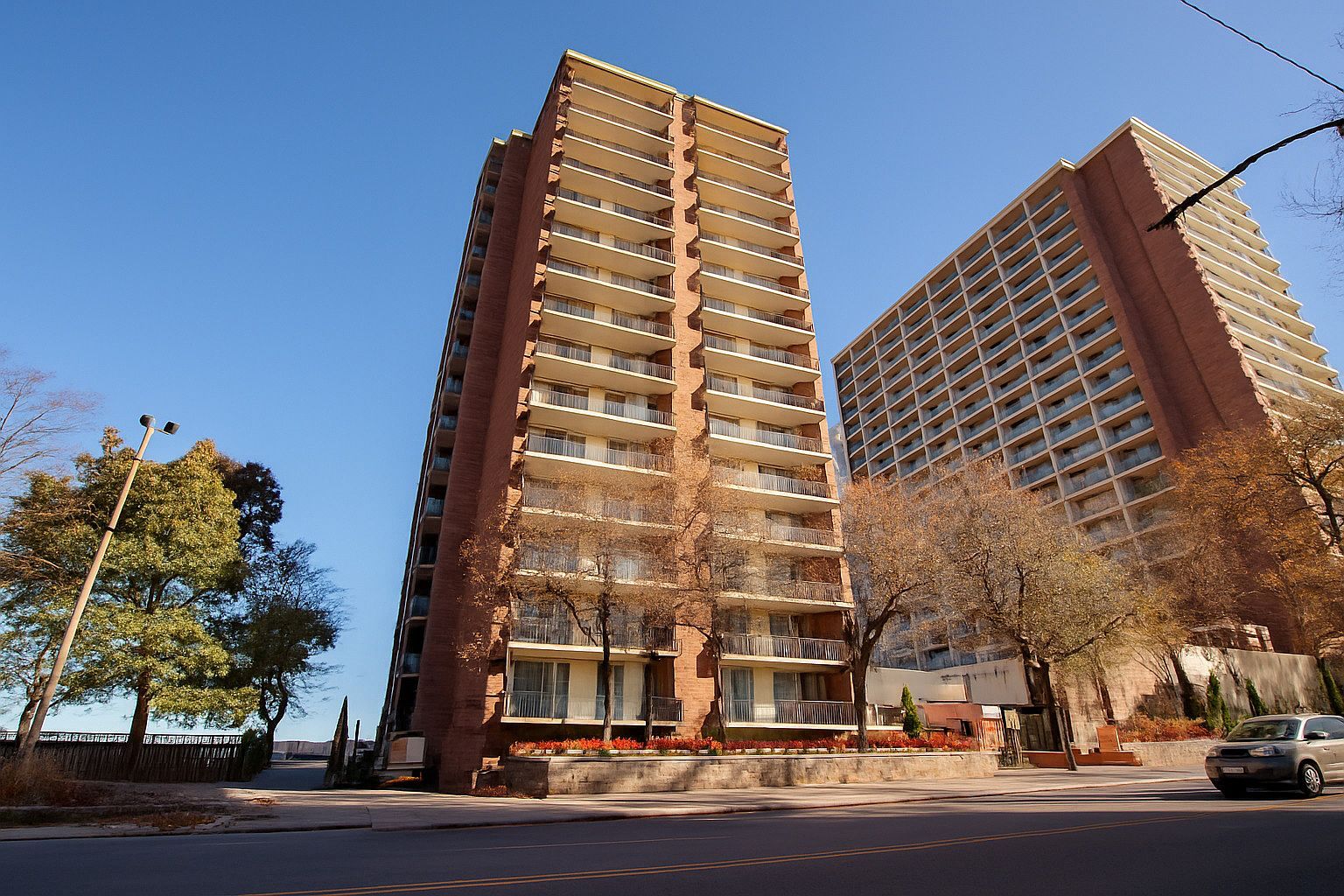 5901 N Sheridan Rd APT 9G Chicago, IL 60660 - Thumbnail 2